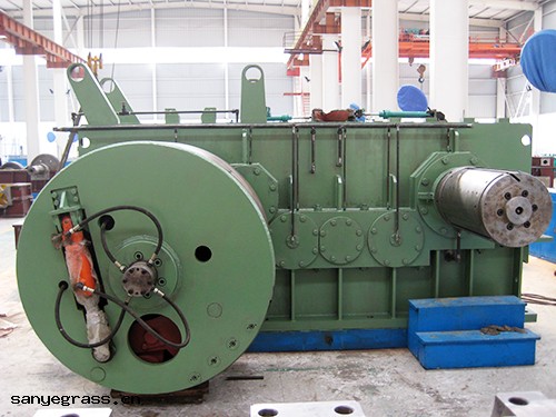 有色行(xíng)業(yè)熱軋
，冷軋齒輪(lún)箱